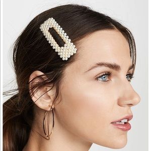 Shashi Joleen Clip, White, Brand new in box
